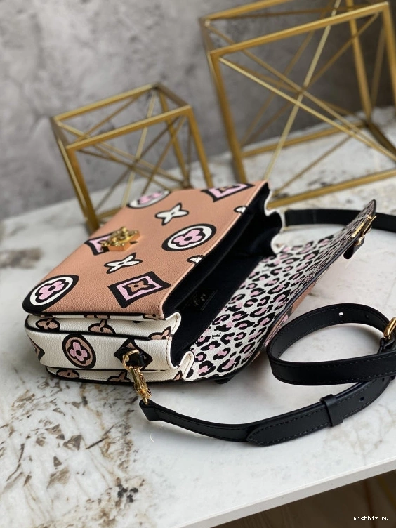 WIS MÉTIS LOUIS POCHETTE VUITTON 0110